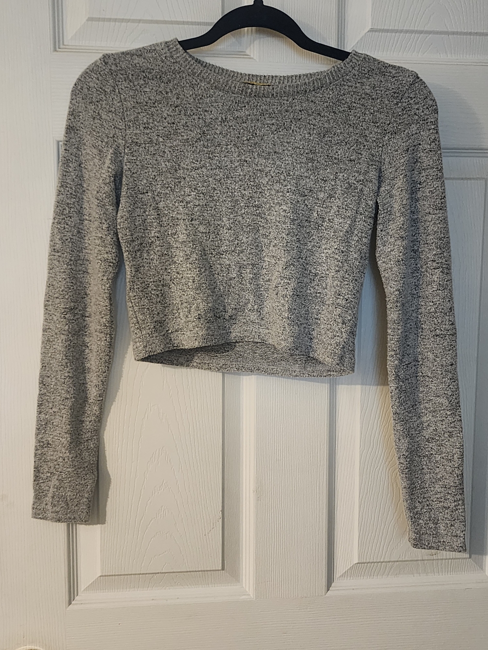 Daisy Gray Marled Long Sleeve Crop Top
